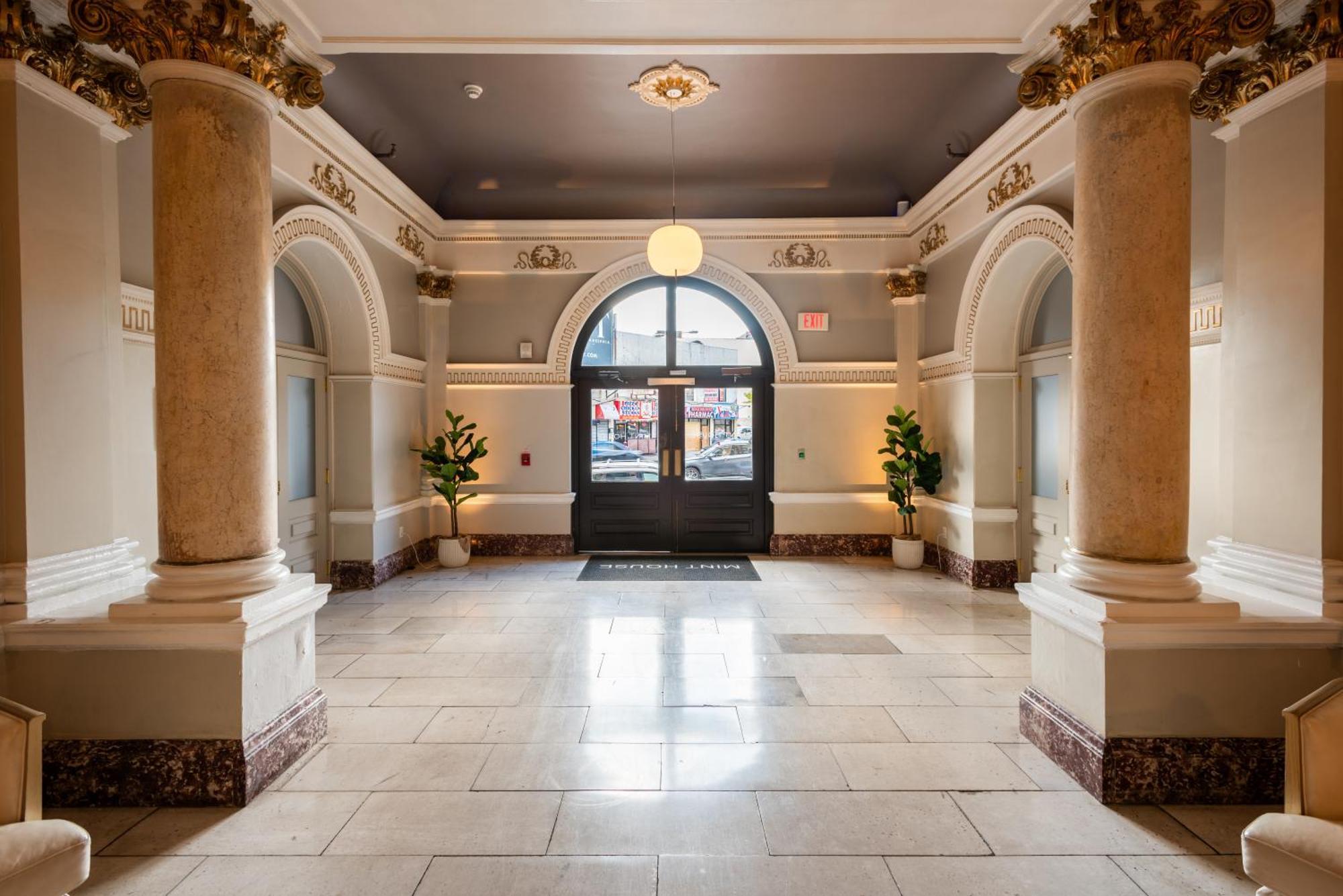 Mint House At The Divine Lorraine Hotel - Philadelphia Luaran gambar